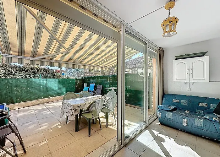 Lägenhet T1 Familial Avec Terrasse, Piscine, A 6 Min A Pied Et Aqualand A 2 Min *